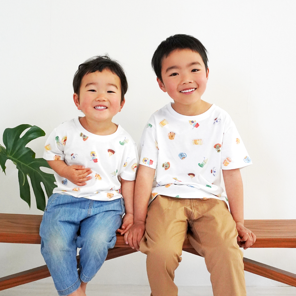 総柄キッズTシャツ(100cm/130cm) – コメダ珈琲店 公式オンラインショップ