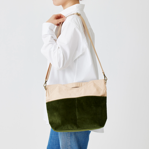 おかげ庵ソファー柄くたっとショルダーバッグ